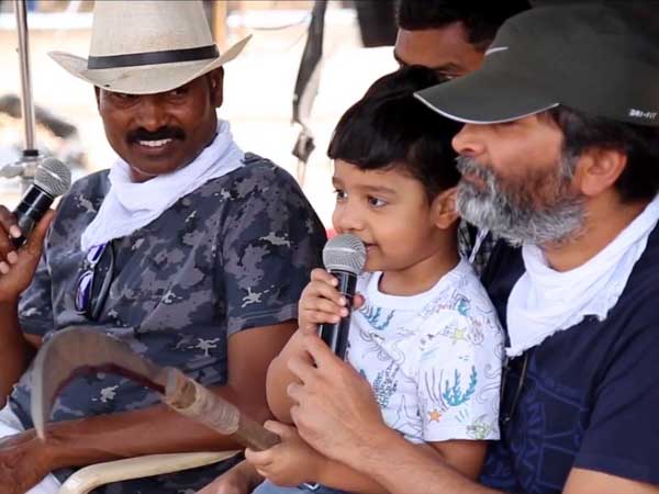 త్రివిక్రమ్ ఒళ్లో కూర్చుని...