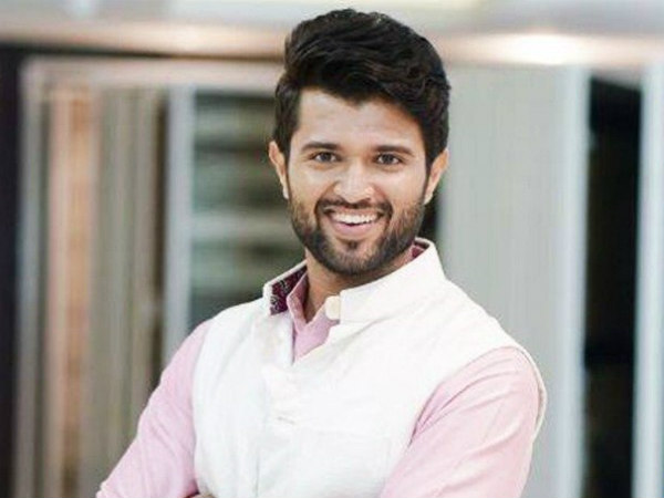 లీడర్, భరత్ అనే నేనుకు భిన్నంగా 