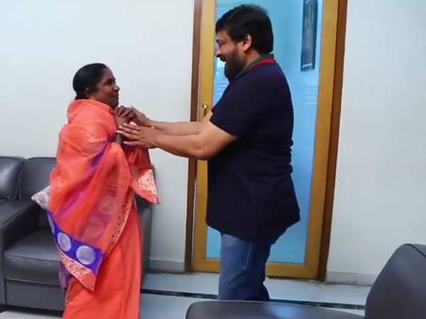 సైరా వేడుకలో బేబీ ప్రదర్శన