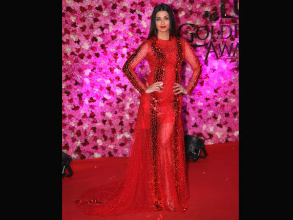 ఐశ్వర్యరాయ్ మైండ్ బ్లోయింగ్ లుక్