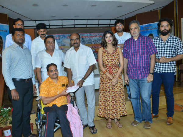 నాన్నకు చెప్పకుండా దాసరి వద్దకు