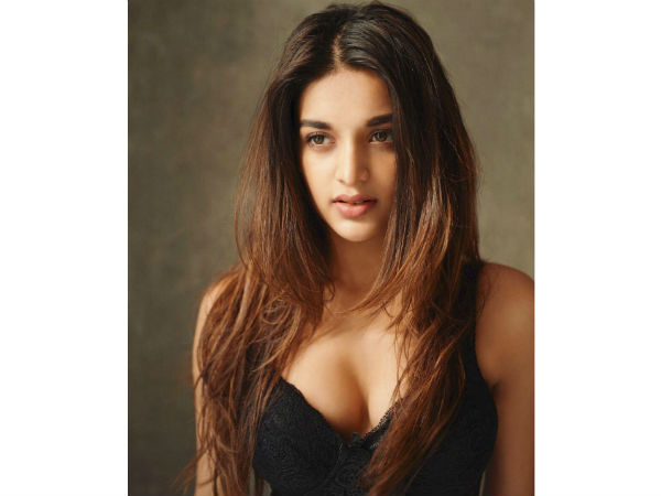 హైదరాబాద్ అమ్మాయే