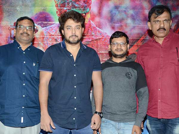 సమాజంలో మనిషి ఎలా ఉండాలి? ఎలా ఉండ కూడదు?