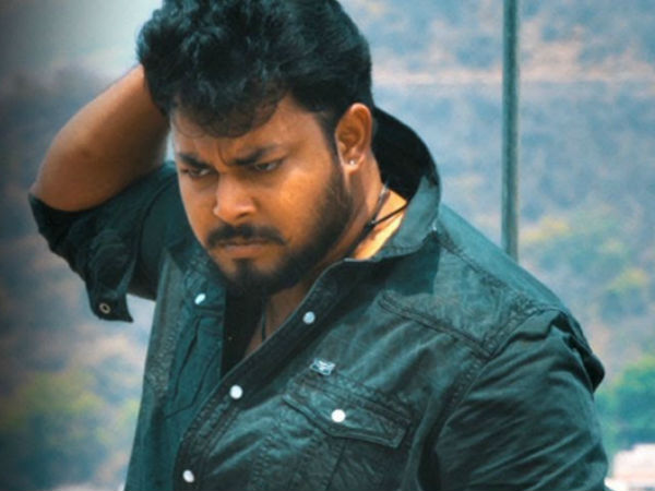 విజయవాడ రౌడీ జీవితం ఆధారంగా