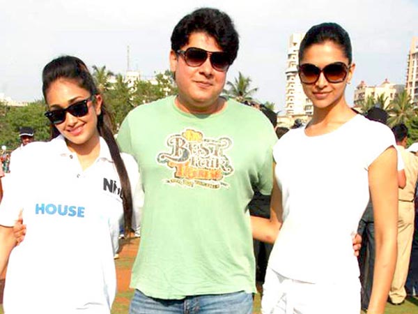 హౌస్‌ఫుల్ షూటింగ్ సమయంలో