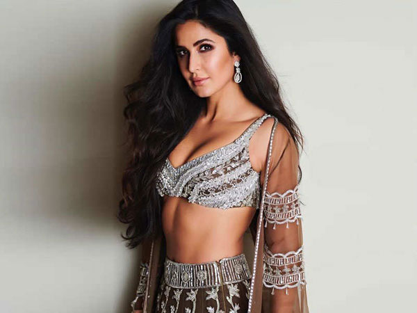  కెమెరాతో కత్రినా జిమ్మిక్కు