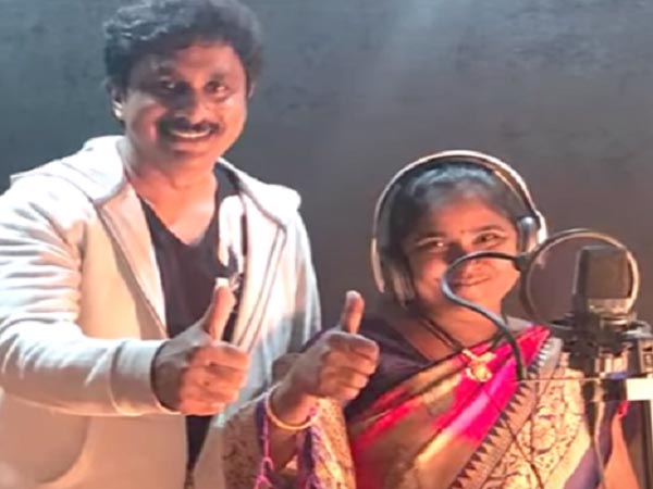 రఘు కుంచె అద్భుతంగా పాడించాడు