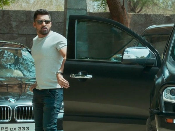 తెర వెనక