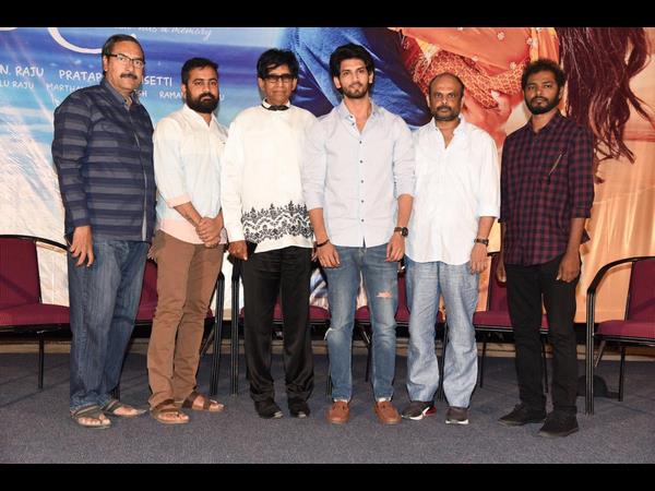 పాటలు, ట్రైలర్ బాగున్నాయి