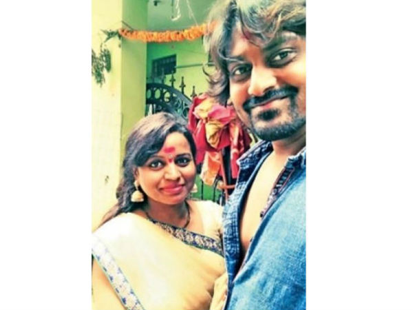 జూనియర్ ఆర్టిస్ట్‌తో వివాహం 