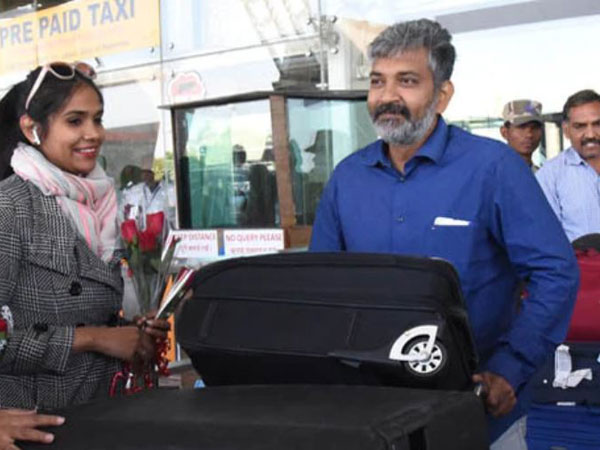 ముందే చేరుకున్న రాజమౌళి