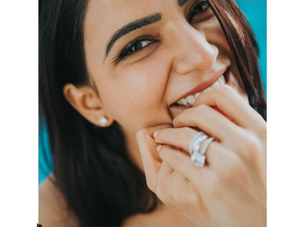 సోషల్ మీడియాలో సెలబ్రిటీలు ఫిదా