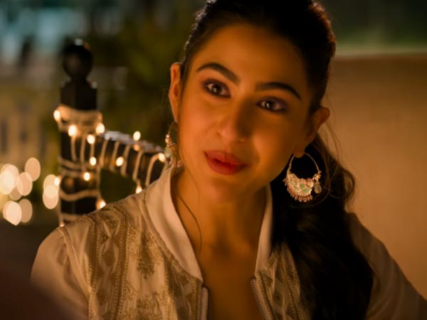  కేకపెట్టిస్తున్న సారా