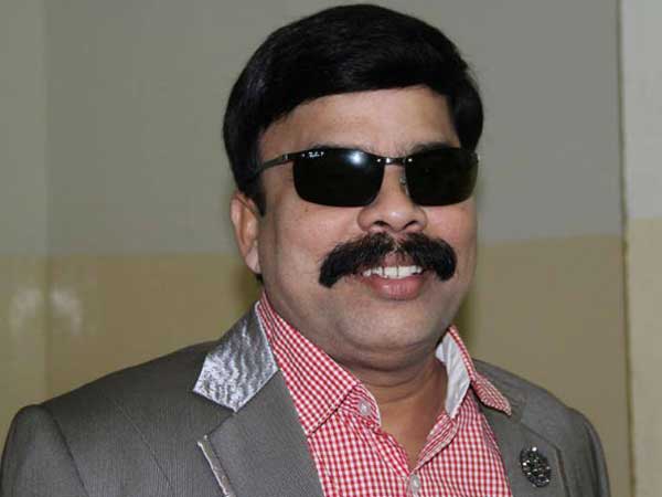 సంతానం హీరోగా