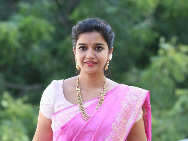 లూజ్ క్యారెక్టర్... అందరితో పడుకుంటారనే మాట బాధించింది, మహేష్ బాబు చాలా విట్టీ: స్వాతి