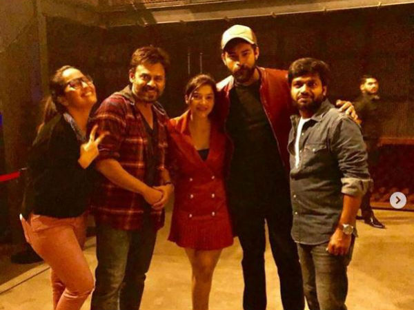 సక్సెస్ పార్టీ చేసుకున్న ఎఫ్ 2 టీమ్