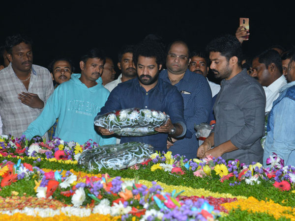 ప్రతి ఒక్కరినీ కదిలించిన దృశ్యం