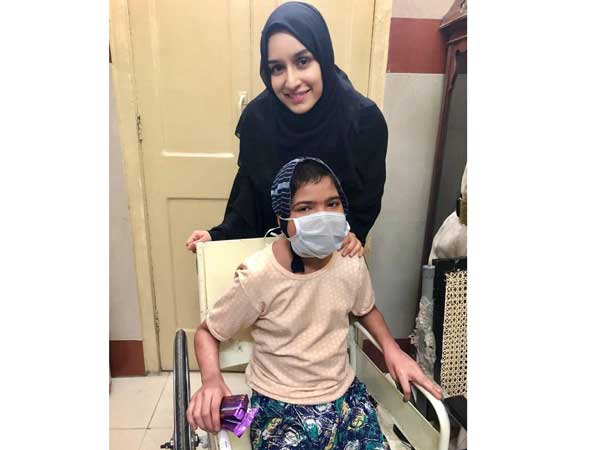 బుర్ఖా ధరించి శ్రద్ధాకపూర్