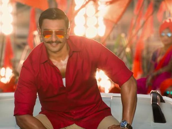 కలిసొచ్చిన హాలిడేస్