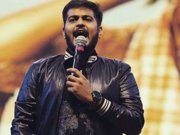 డైరెక్టర్ చెప్పింది ఇవ్వాల్సిందే