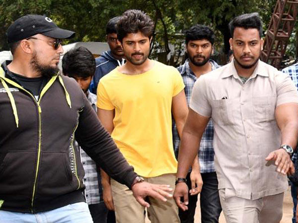 కథకే ప్రాధాన్యత