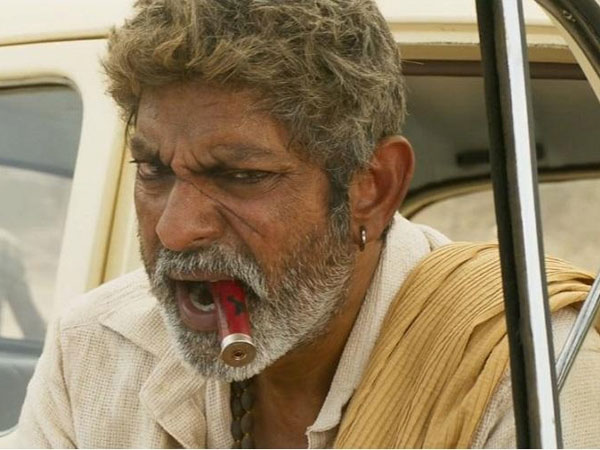  విలన్‌గా మారిన తర్వాత అవార్డులు