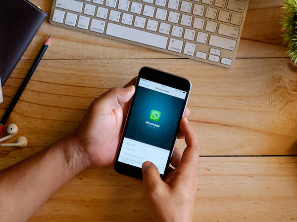 వాట్సాప్ మెసేజ్‌లో ఏముందో తెలియదు, డిలీట్ చేసింది