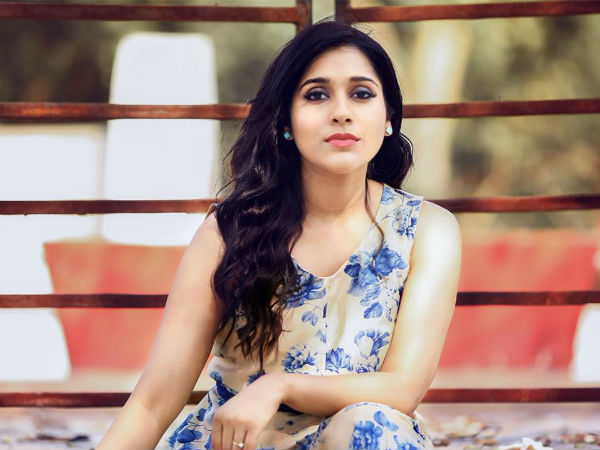 సుధీర్ను ఛీ కొట్టిన రష్మీ, ఫోటో కోసం వర్షిణితో గొడవ.. ఆ ఫోటో ఎవరిదంటే..