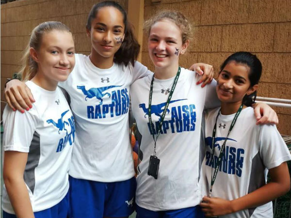 దివ్య సాషా 