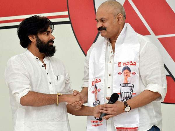 నేనేంటో చూపిస్తా, నాకే ఎక్కువ హక్కు ఉంది, నా తమ్ముడు పులి: నాగబాబు