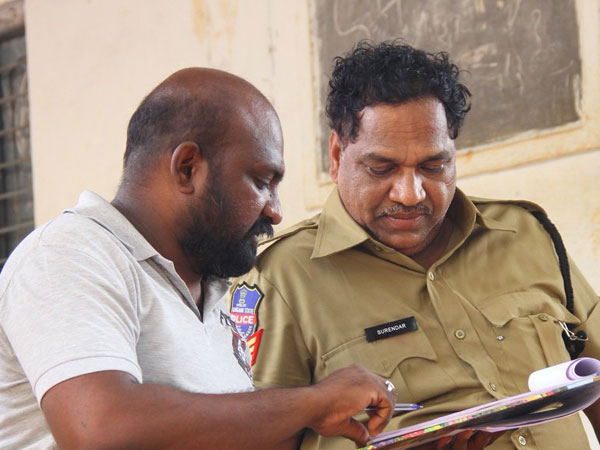 గోరెటి వెంకన్న , మిగితా పాత్రల్లో