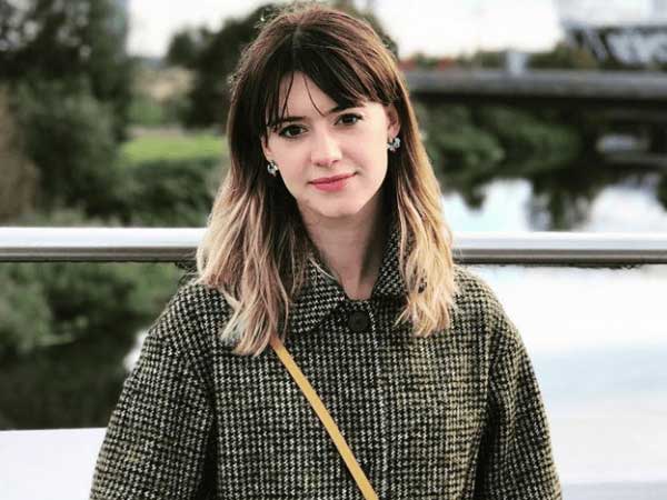 డైసీ ట్విట్టర్ పేజీపై పోటెత్తిన అభిమానులు