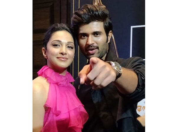 హిందూస్థాన్ టైమ్స్ అవార్డుల కార్యక్రమంలో