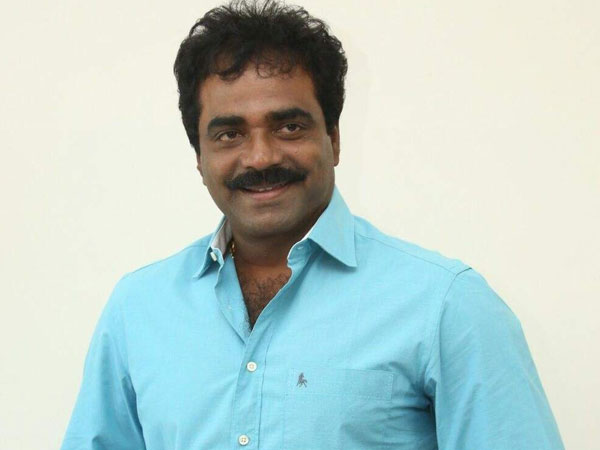 రెండు ఫ్యామిలీస్ తనకు సన్నిహితులే