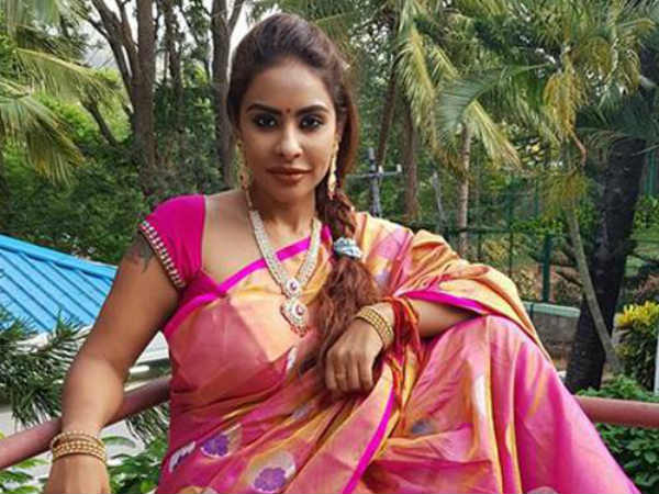 నాకు కూడా ఎంతో హెల్ప్ చేశారు