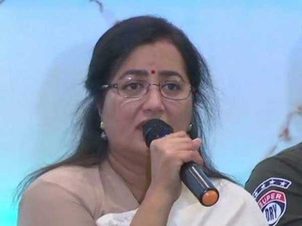 అందుకే స్వతంత్ర అభ్యర్థిగా