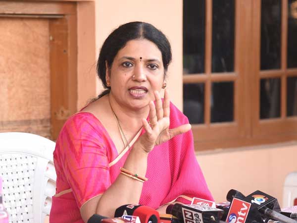 చిరు, మహేష్, ఎన్టీఆర్, ప్రభాస్ అందరినీ టచ్ చేశాం, రాజశేఖర్ ఓటమి భరించలేరు: జీవిత