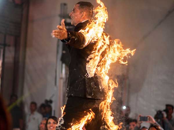  కొడుకు మాట విన్నందుకు 90 కోట్లు.. అక్షయ్‌‌ను వెంటాడిన అదృష్టం!