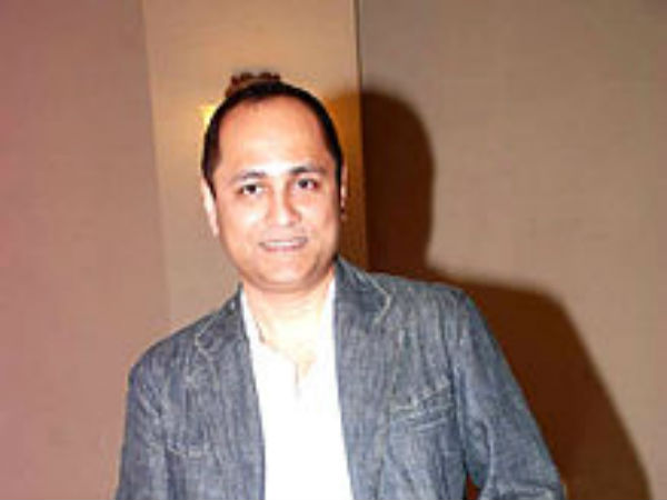 దర్శకుడికి క్లీన్ చిట్ 