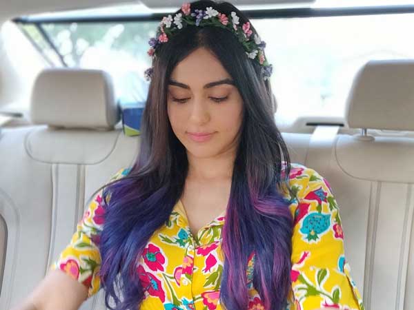 లింగమార్పిడి చేసుకున్న పాత్రలో