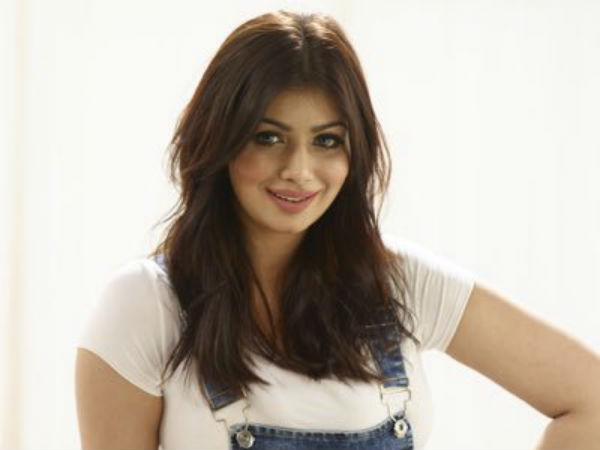 ఆమె మామగారు ఎవరో తెలిస్తే 