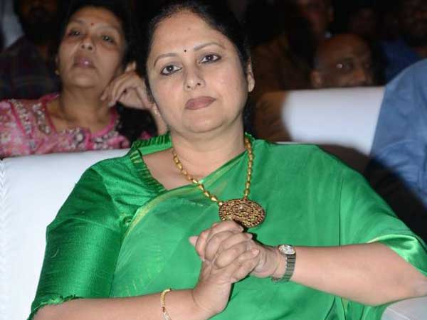 కొంచెం గర్వం కూడా ఉండదని