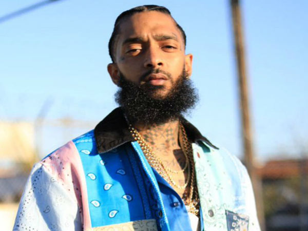 పలుమార్లు కాల్పులు