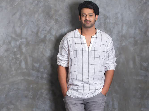 రూ.300 కోట్లతో సాహో