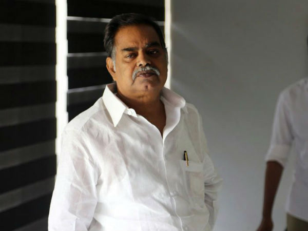 నెహ్రూనే కాంట్రవర్సీ ఎందుకన్నారు..