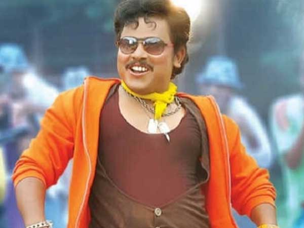 ఒక వడ ఎక్స్‌ట్రా అడిగితే పెద్ద రచ్చ చేశాడు