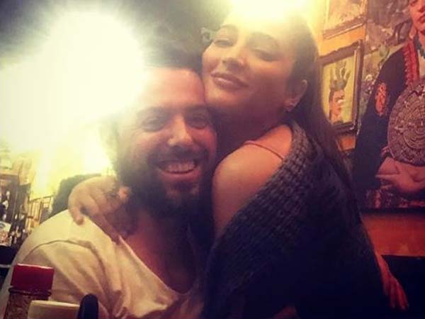 ప్రియుడికి క్రేజీగా బర్త్ డే విషెస్