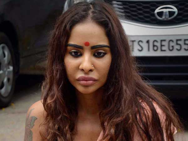 నేను బట్టలు విప్పిన ఫలితమే