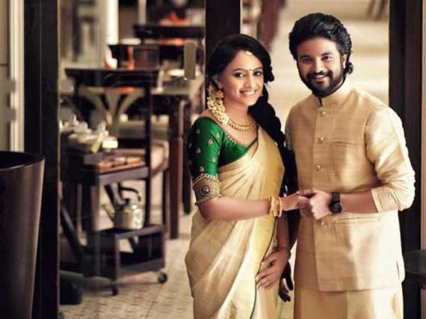 శుభాకాంక్షల వెల్లువ