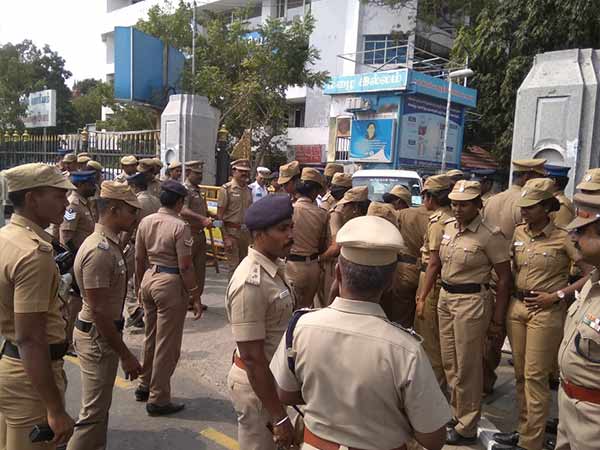 టీవీ నటి హస్తం ఉందని తేలడంతో అంతా షాక్